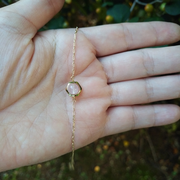 La Meno Hexagon Rose🌹Quartz💎Bracelet - Picture 7 of 15